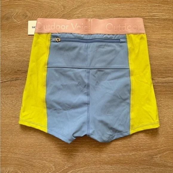 Outdoor Voices SuperForm 1.5 Zoom Bloomer Shorts Sky/Lime NWT - Picture 4 of 5